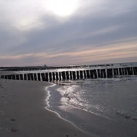 Friedenstra_e 20b Whg_9 Classique Zingst